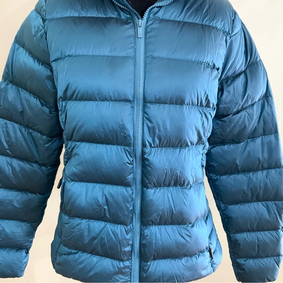 All in Motion Women's Metallic Blue Packable Puffer Jacket - Picture 4 of 13